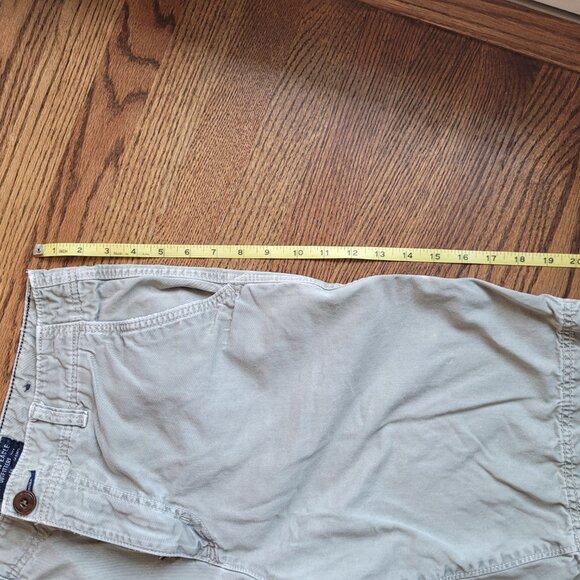 Lot of Two American Eagle Size 32 Shorts AE Some Discoloration Khaki Green - Picture 7 of 16